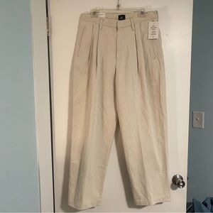 NEW H&M Men’s 33x32 Khaki Relaxed Fit Pleated High Waist Dress Pants NWT Work